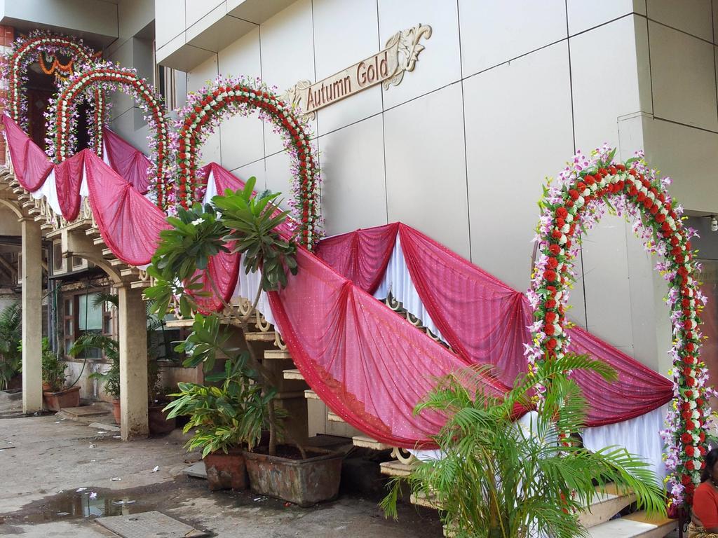 Ulhāsnagar Hotel Jawahar מראה חיצוני תמונה